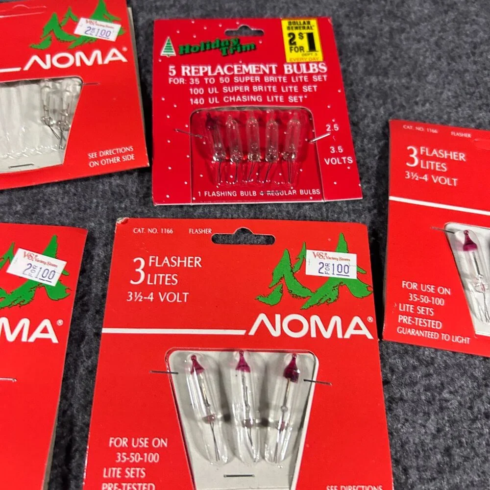 Vtg. 18 NOMA Christmas Flasher & Mini Replacement Light Bulbs 3.5-5 Volt NOS NIP